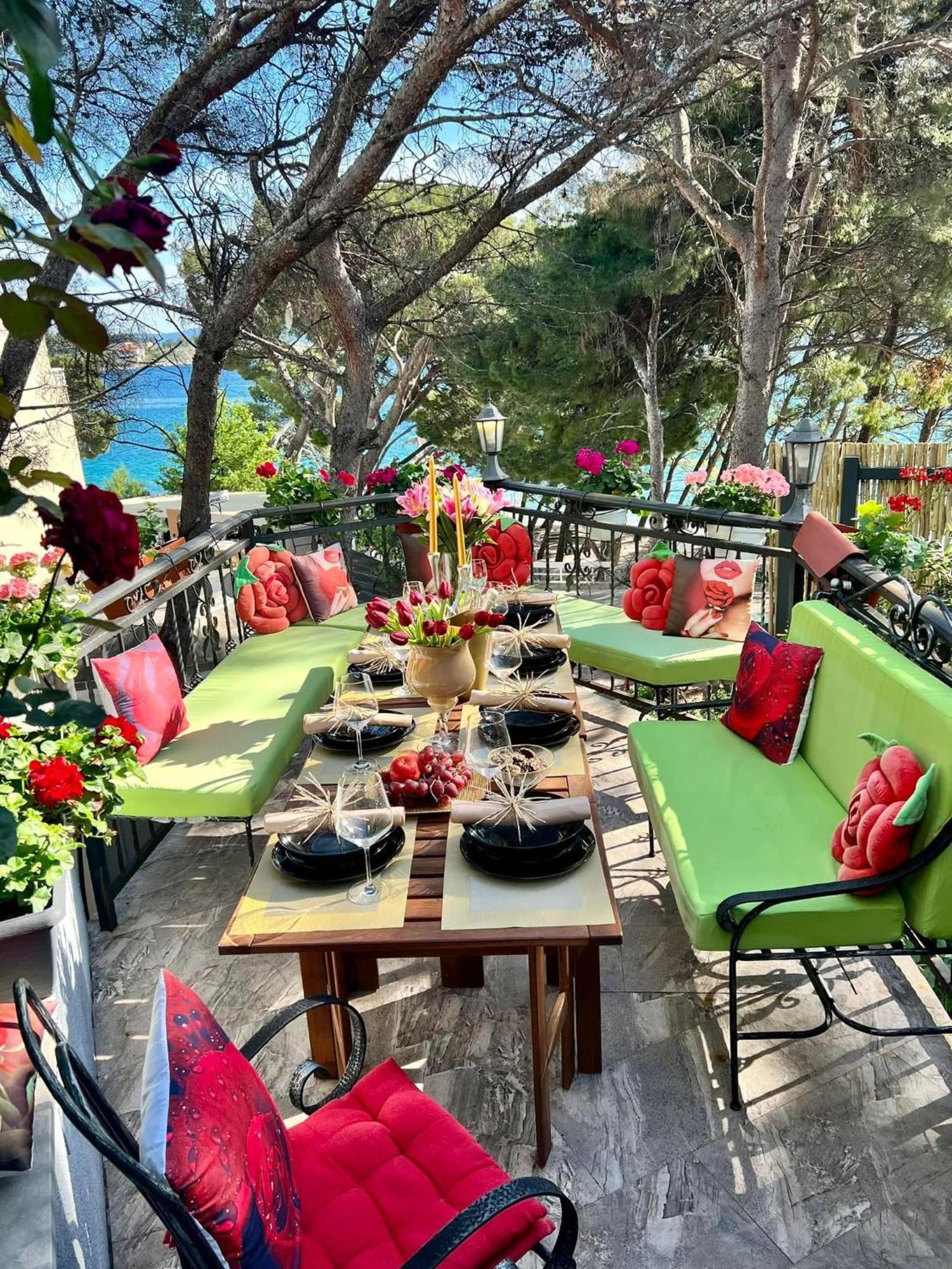 Beachfront Apartment Romilda Макарска Экстерьер фото